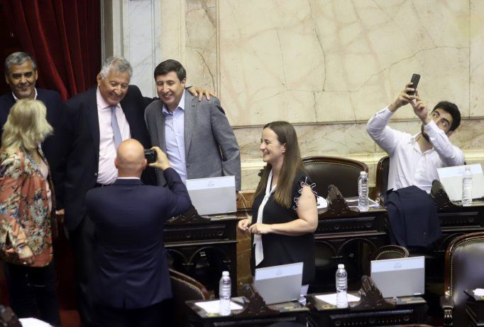 Más fotos en Diputados, en la que probablemente sea la última sesión de Daniel Arroyo que suena para el Ministerio de Desarrollo Social. 