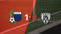 con un solo tanto, liverpool (u) derroto a independiente del valle en el estadio centenario