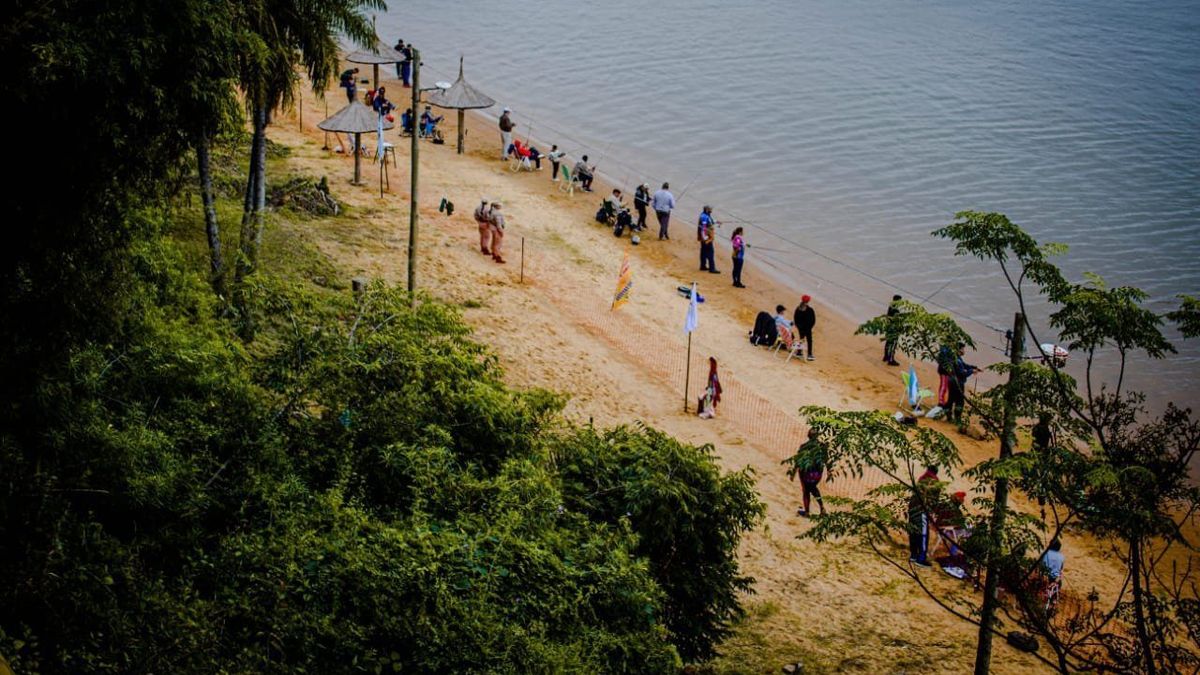 Beaches and spas in one of the quietest towns in Corrientes to enjoy the best sunsets