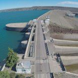 El Gobierno avanzó con la segunda etapa del concurso para vender las represas hidroeléctricas patagónicas. El Gobierno avanzó con la segunda etapa del concurso para vender las represas hidroeléctricas patagónicas.