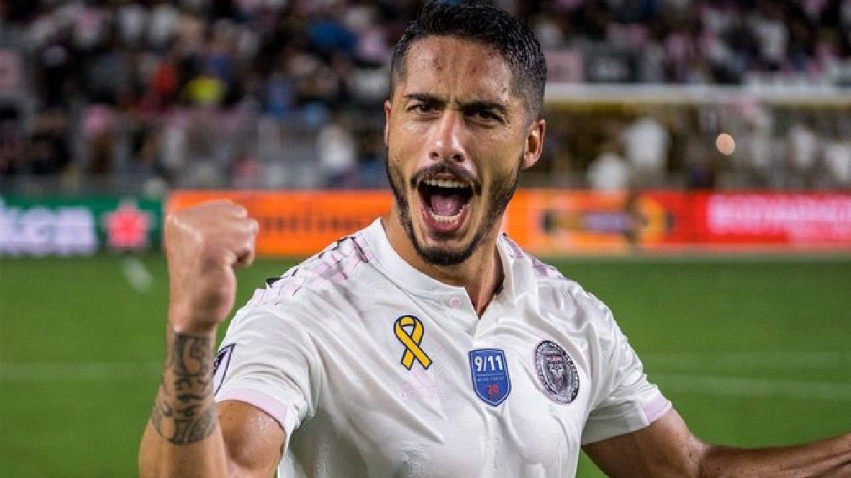 One step away from the first reinforcement: Boca would incorporate a former Independent
