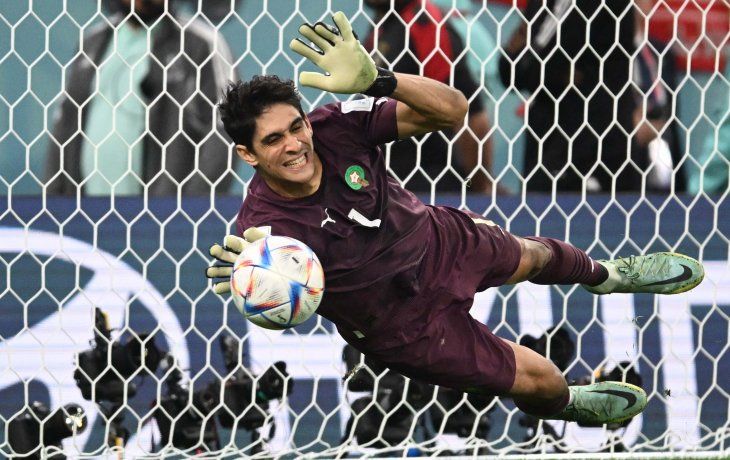 Héroe y millonario. Bono, el arquero que le dio la clasificación a Marruecos, confesó su fanatismo por River Plate.