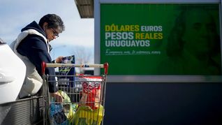 La reducción de la brecha de precios mejoró la balanza del gasto turístico y la recaudación del IVA.