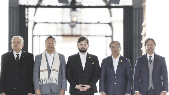 COMPAÑÍA. Los presidentes de México, Bolivia, Chile, Colombia y Uruguay, Andrés Manuel López Obrador, Luis Arce, Gabriel Boric, Gustavo Petro y Luis Lacalle Pou, respectivamente.