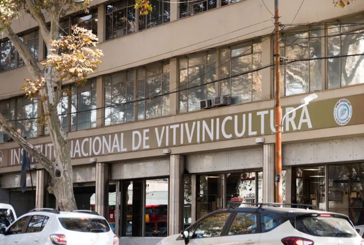 El futuro del sector vitivinícola con la nueva conducción del INV. El futuro del sector vitivinícola con la nueva conducción del INV.