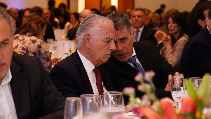 Alejandro Bulgheroni, de PAE, y Pablo González, de YPF, estuvieron&nbsp; en la mesa principal.
