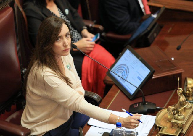 Otro DNU en medio de la tensión con Victoria Villarruel en el Senado.