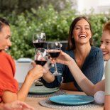 Con este invento, no tenés que volver a preocuparte por el estado de tu vino. Con este invento, no tenés que volver a preocuparte por el estado de tu vino.