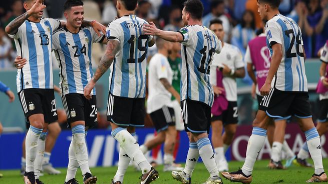 Argentina depende de sí misma para clasificar primera a octavos.