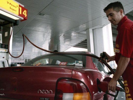 Las ventas de combustibles cayeron en julio contra el mes anterior