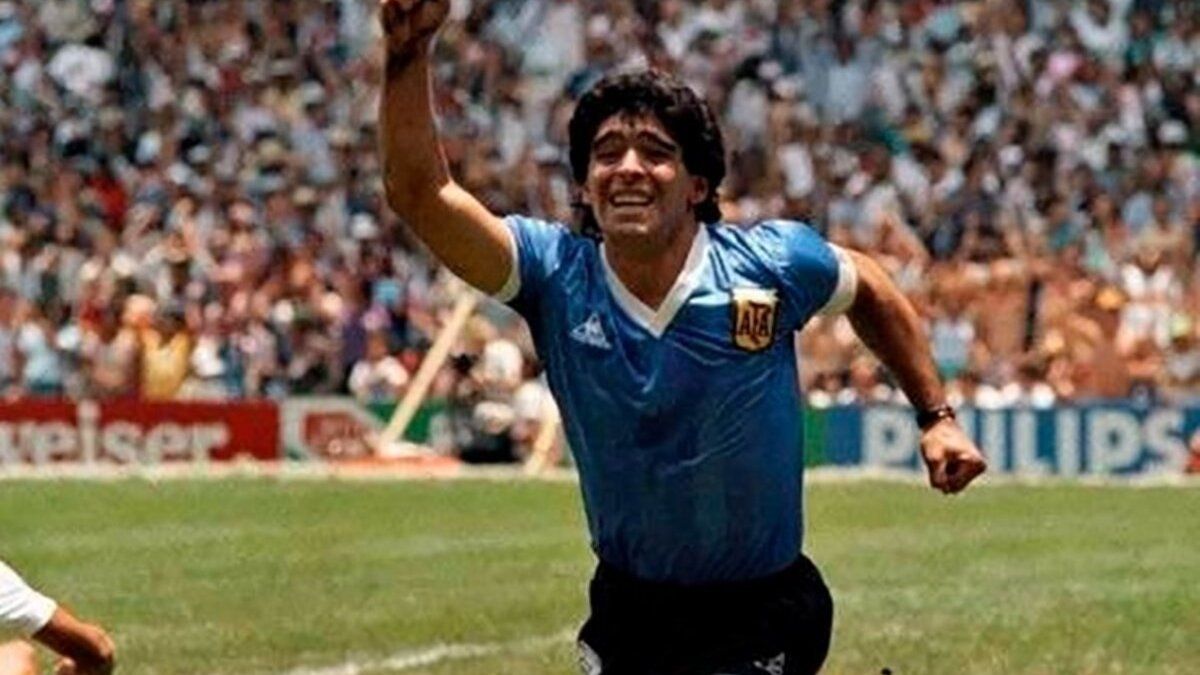 escalar Cambiable luces La histórica camiseta de Maradona del 86 se vendió en casi u$s9 millones
