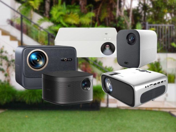 Existen varios modelos y tipos de proyectores. Existen varios modelos y tipos de proyectores.