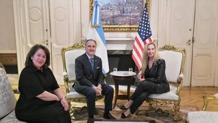Karina Milei se reunió con el embajador de EEUU, Peter Lamelas para afianzar lazos.