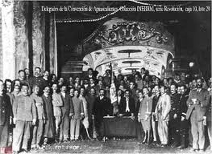 En 1914 sesiona la Soberana Convención Revolucionaria en el Teatro Morelos de Aguascalientes. En 1914 sesiona la Soberana Convención Revolucionaria en el Teatro Morelos de Aguascalientes.