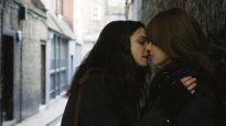 Un film que va más allá de lo establecido y le moral, gira en torno a un amor imposible de olvidar