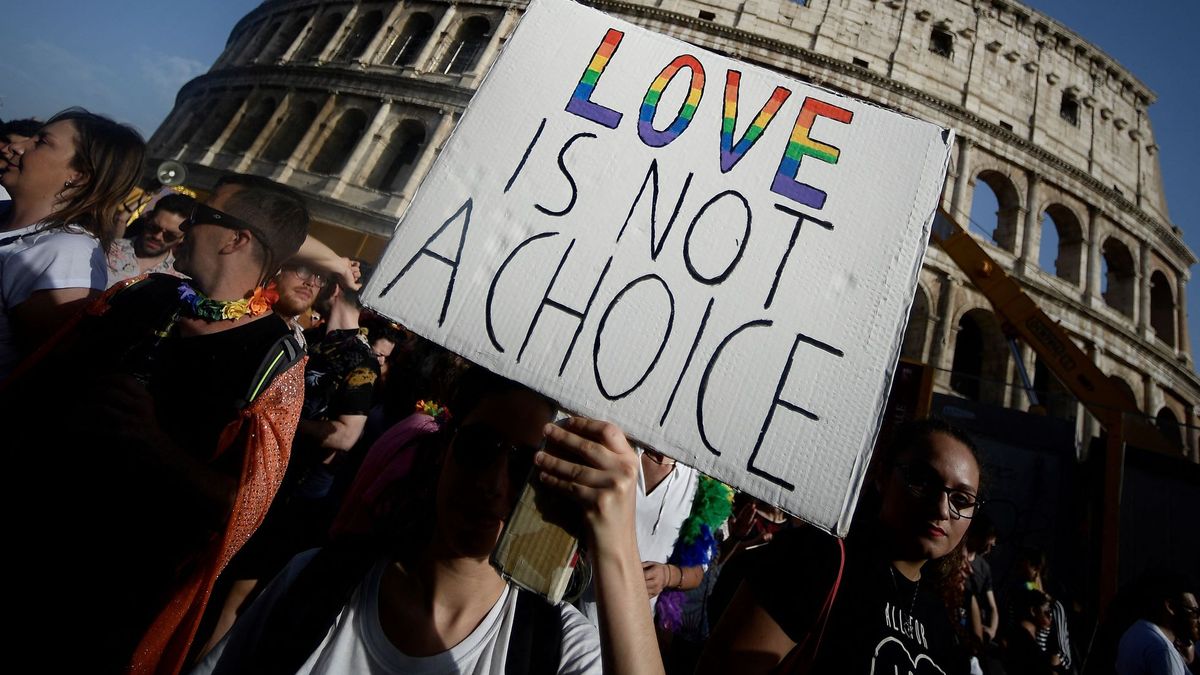 The right in Italy paralyzes a project that criminalizes homophobia