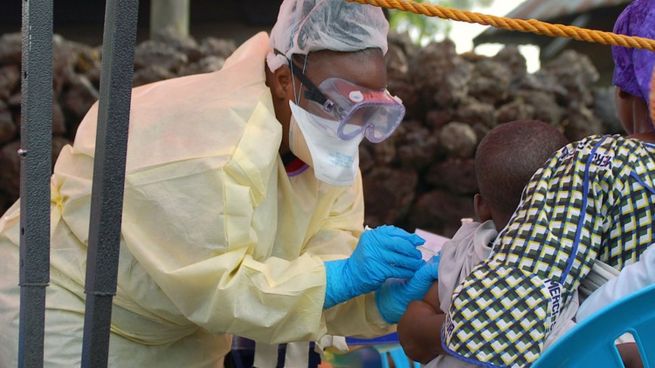 Los contagios implican varias ciudades de Uganda y Congo.