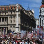 La CGT convocó a una movilización frente al Palacio de Tribunales. La CGT convocó a una movilización frente al Palacio de Tribunales.