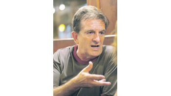 Daniel Suárez Marzal, director de «El arco del triunfo» de O’Donnell, se queja de la falta de interés y conocimientos de los estudiantes de cine y teatro.