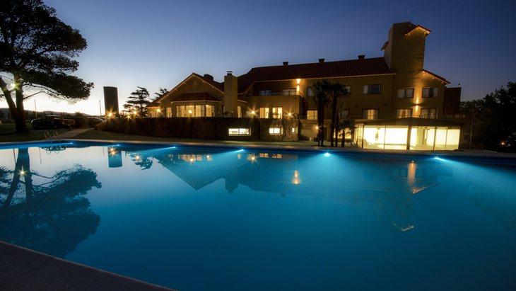 El Hotel Provincial de Sierra de la Ventana. El Hotel Provincial de Sierra de la Ventana.