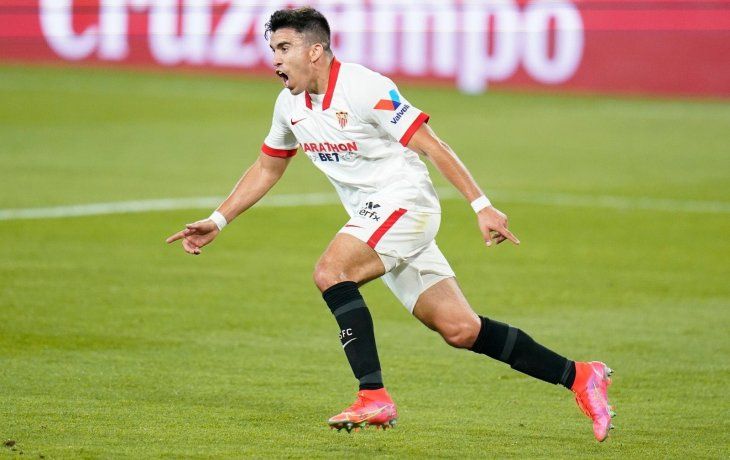 Marcos Acuña le dio un triunfo grande a Sevilla y complicó mucho a Atlético de Madrid.