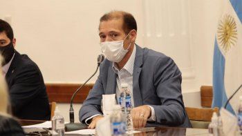 El&nbsp;gobernador&nbsp;Omar Guti&eacute;rrez&nbsp;anunci&oacute; nuevas habilitaciones para la provincia de&nbsp;Neuqu&eacute;n