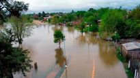 Efecto El Niño: las inundaciones agravan la situación en el Litoral y hay cientos de evacuados.