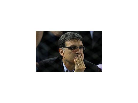 Martino pica en punta para suceder a Russo en Estudiantes.