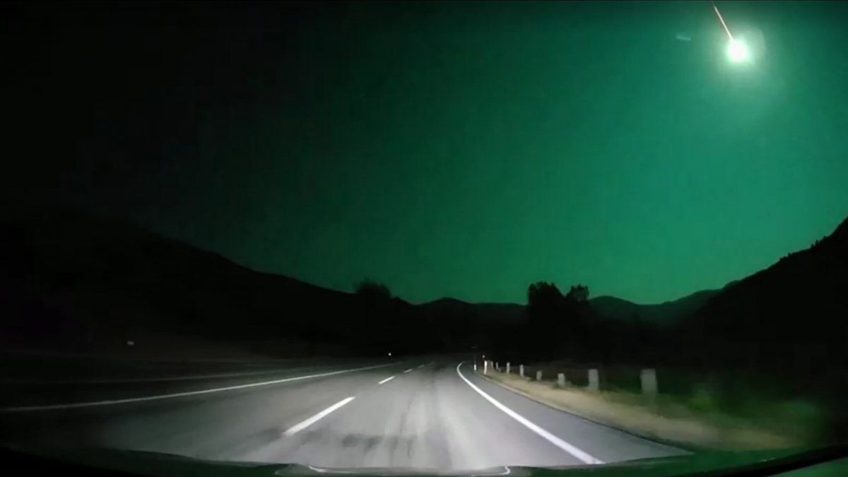 Un Meteorito Cay En Turqu A Impactantes Im Genes Del Momento Que Ilumin El Cielo