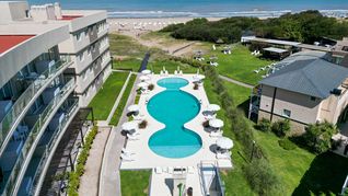 Edificio con amenities a pasos del mar en Cariló, la demanda se activó sobre el fin de año y habrá gran ocupación en enero y febrero Edificio con amenities a pasos del mar en Cariló, la demanda se activó sobre el fin de año y habrá gran ocupación en enero y febrero