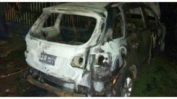 Susana Beatriz Duarte fue hallada muerta minutos después de la medianoche en su casa de la ciudad cordobesa de Río Cuarto. Su pareja quemó el auto e intentó suicidarse.