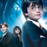 La primera adaptación en la gran pantalla del niño mago cumple 25 años. La primera adaptación en la gran pantalla del niño mago cumple 25 años.