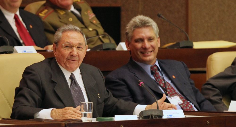Raúl Castro y Miguel Díaz-Canel.