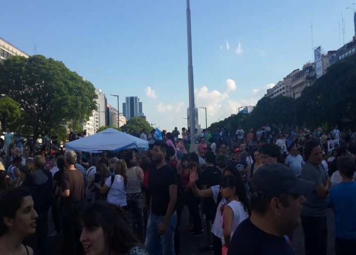 La convocatoria se hizo sentir en el Obelisco, el parque Lezama, en Mar del Plata, Mendoza, La Plata, entre otras ciudades del todo el país.