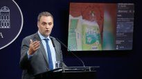 Según pudo saber este medio, PAMI pagará un 20% más caros los pañales por una licitación exprés de u$s450 millones.