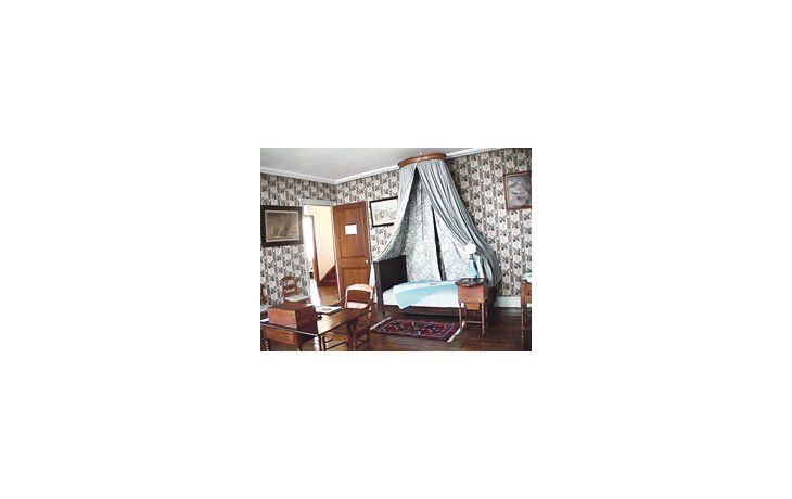 ámbito.com | Ya en 2006 la Argentina había afrontado una situación difícil, cuando el fondo Elliot logró que se embargara la casa donde murió San Martín en Boulogne Sur Mer. La Justicia francesa consideró luego al bien inembargable.