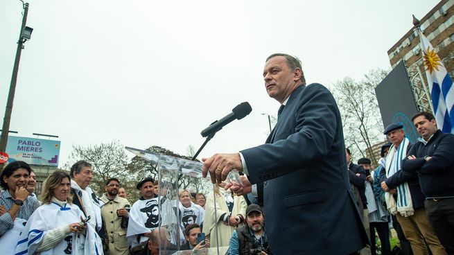 Álvaro Delgado, candidato a presidente por el Partido Nacional.