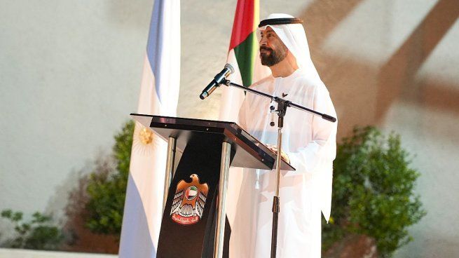 El Ramadán, noveno mes del calendario islámico, es observado por musulmanes en todo el mundo como un periodo de ayuno, oración, reflexión y comunidad, con el objetivo de alcanzar un mayor crecimiento espiritual y moral.