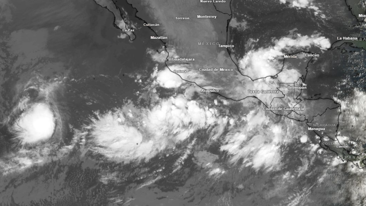Alerta por Ciclón Tropical Priscilla: Fuertes lluvias y vientos afectan costa sur de México este fin de semana