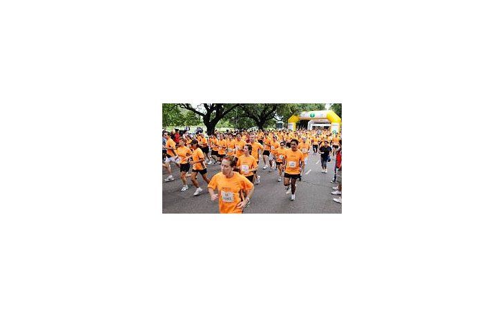 Más de 3 mil personas participaron de la maratón