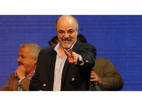 Carlos Tomada.