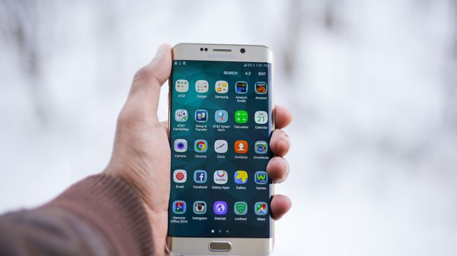 ¿Cuál fue el rendimiento de la industria de aplicaciones móviles en 2025?