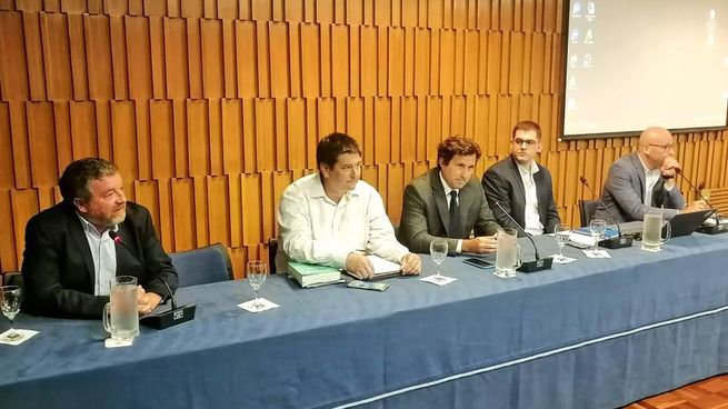 El informe del Banco Central del Uruguay concluyó que Uruguay es un 27% más caro que otros países.