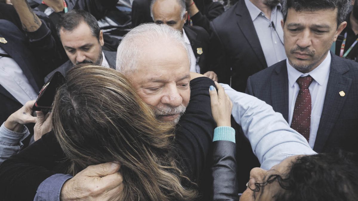 Votó Lula Da Silva: "En estas elecciones Brasil define un modelo de país y de vida"