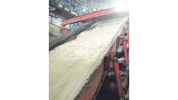 China, el tercer mayor productor y consumidor mundial de azúcar, enfrentará un déficit por más de 2 millones de toneladas, por lo que podría importar el año próximo.