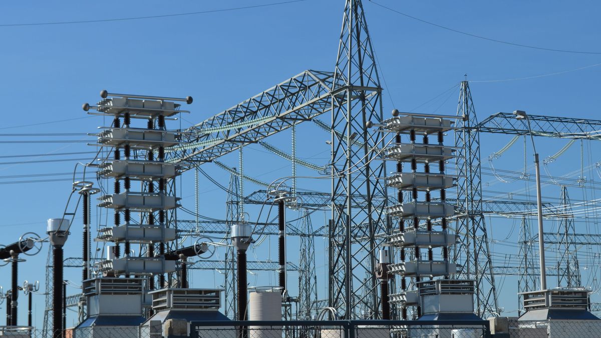 Electricity sales to Argentina and consumption record for OSE