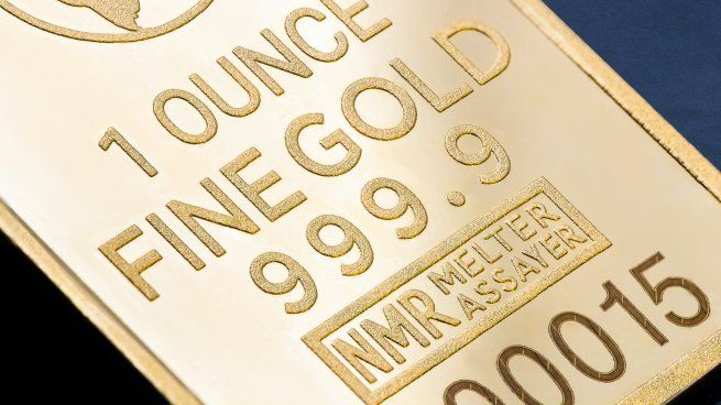 Los bonos del Tesoro estadounidense y el dólar vieron ampliadas sus pérdidas tras la publicación de los datos de desempleo, lo que favoreció a los lingotes de oro, ya que estos no generan intereses.