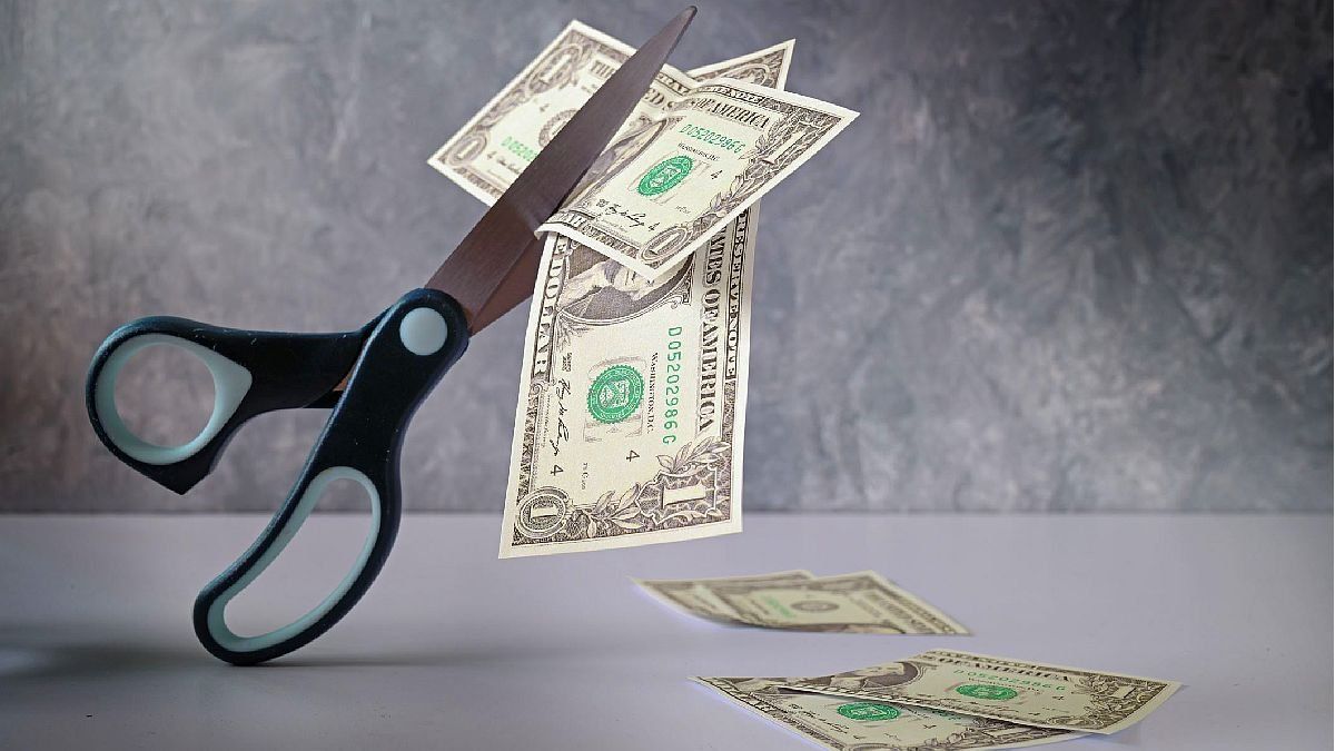Unified dollar: what can happen if the exchange rate has a single value?