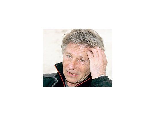 Los abogados de Roman Polanski presentaron ayer un recurso contra su extradición a EE.UU.; en tanto se suman voces famosas contra su arresto, pero también muchas otras que la consideran justa.