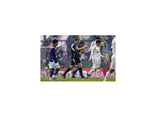 Brazenas estuvo en el centro de las críticas en 2009 por sus fallos en el Vélez-Huracán que definió el título.